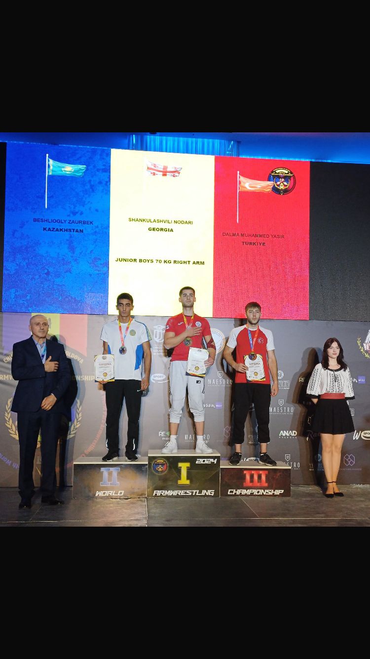 Gümüşhane'nin bilek güreşi şampiyonları dünyanın zirvesinde 7