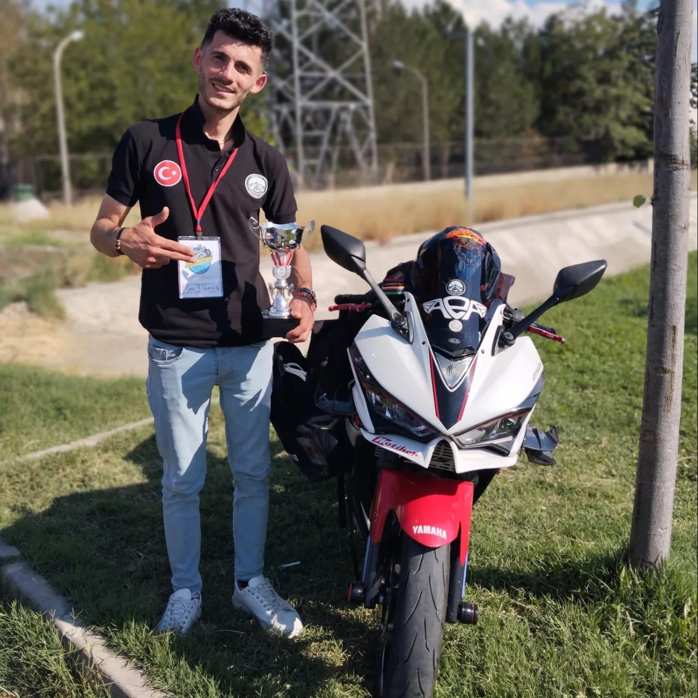 Barış Gedik, Gümüşhane'ye motosiklette ilk kupanın gururunu yaşattı 1