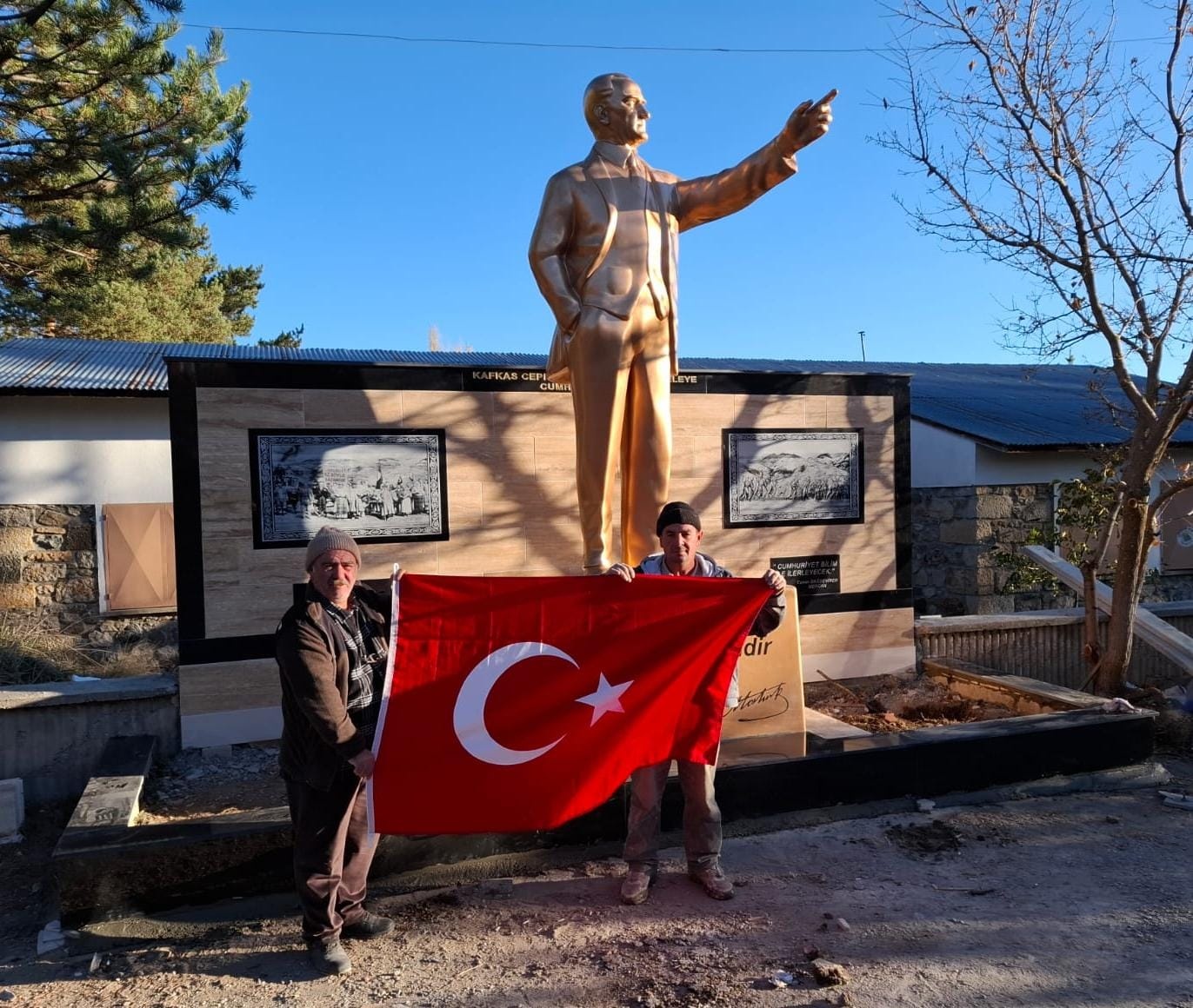 Karadeniz’in İlk Kafkas Cephesi Anıtı Gümüşhane’de yükseldi 3