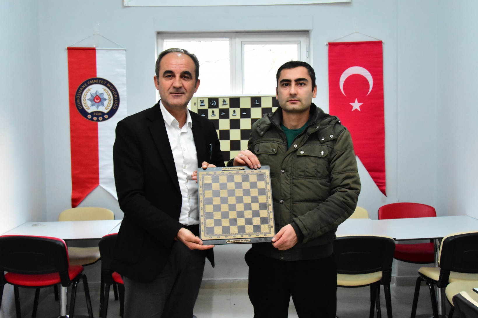 Gümüşhane Emniyetinden satranç turnuvası 7