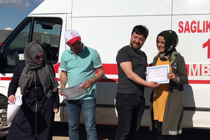 Ambulans sürücüleri eğitimden geçti 2