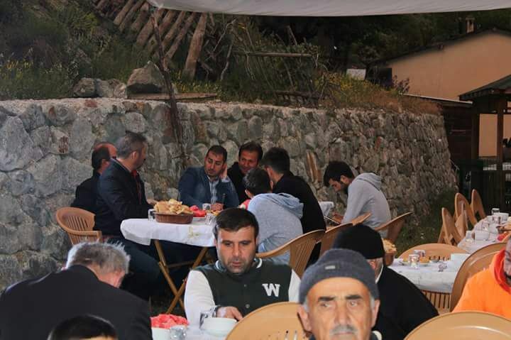 Yağlıdereliler iftarda buluştu 10