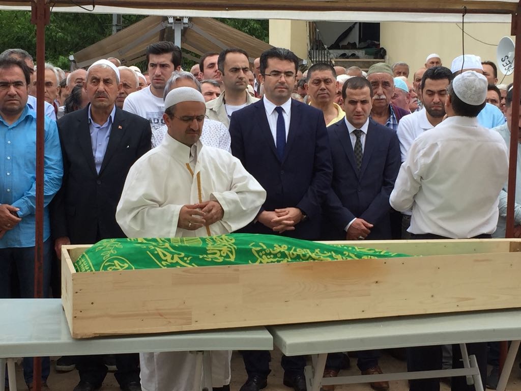 Vali Memiş’in amca acısı 1