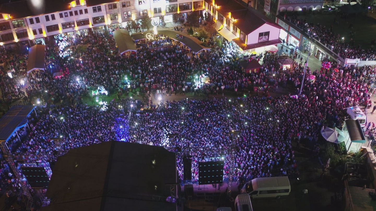 Festival sona erdi 17