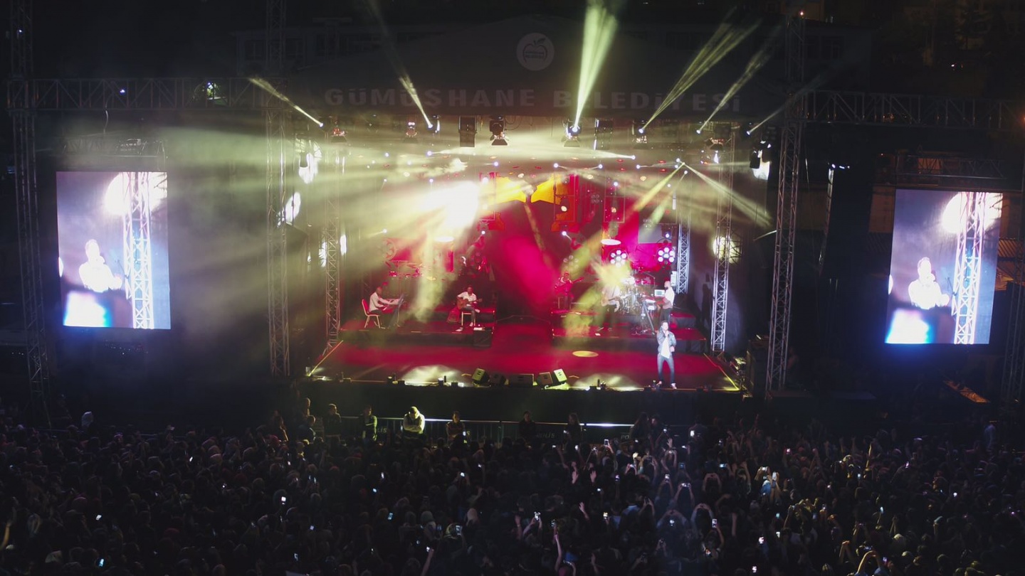 Festival sona erdi 25