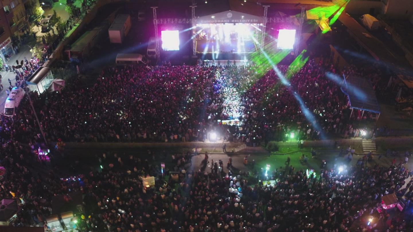 Festival sona erdi 28