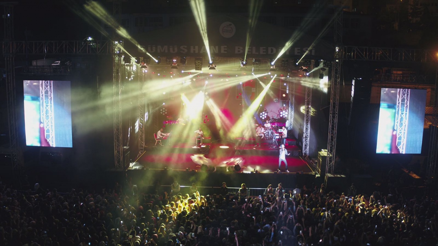 Festival sona erdi 30