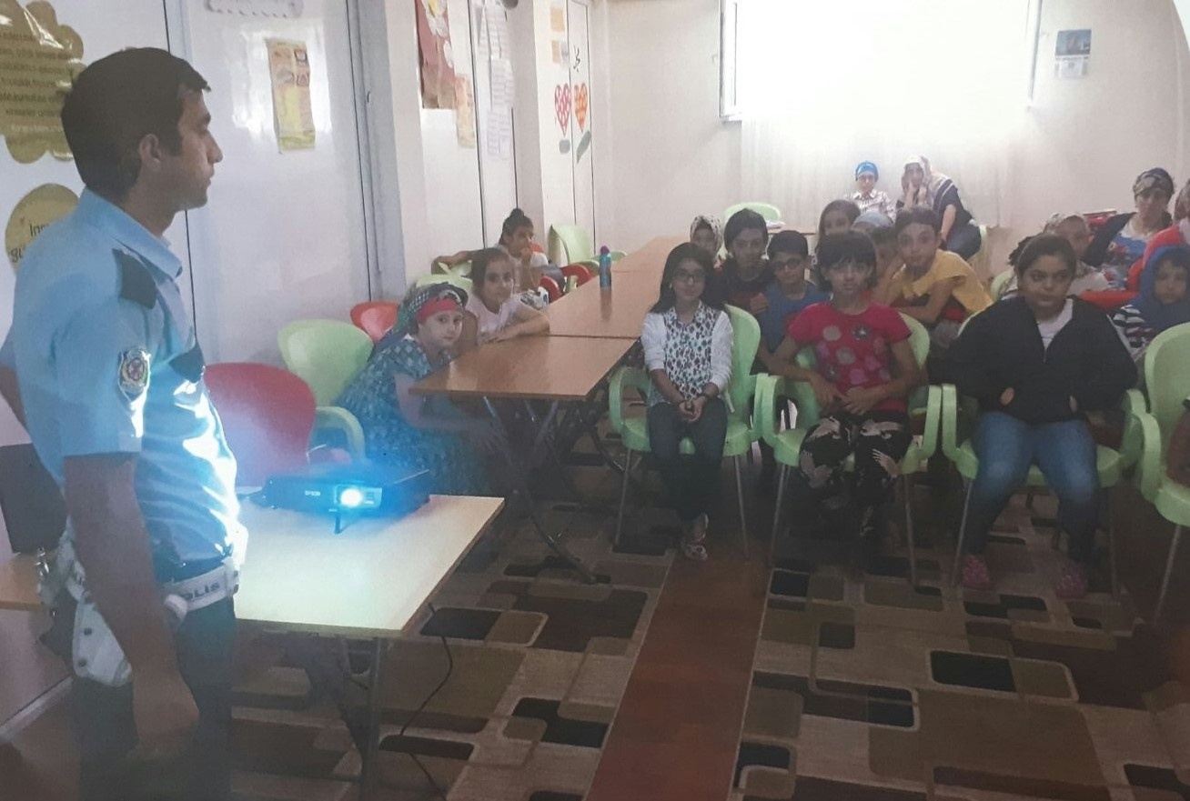 Trafik dedektifleri eğitimde 1