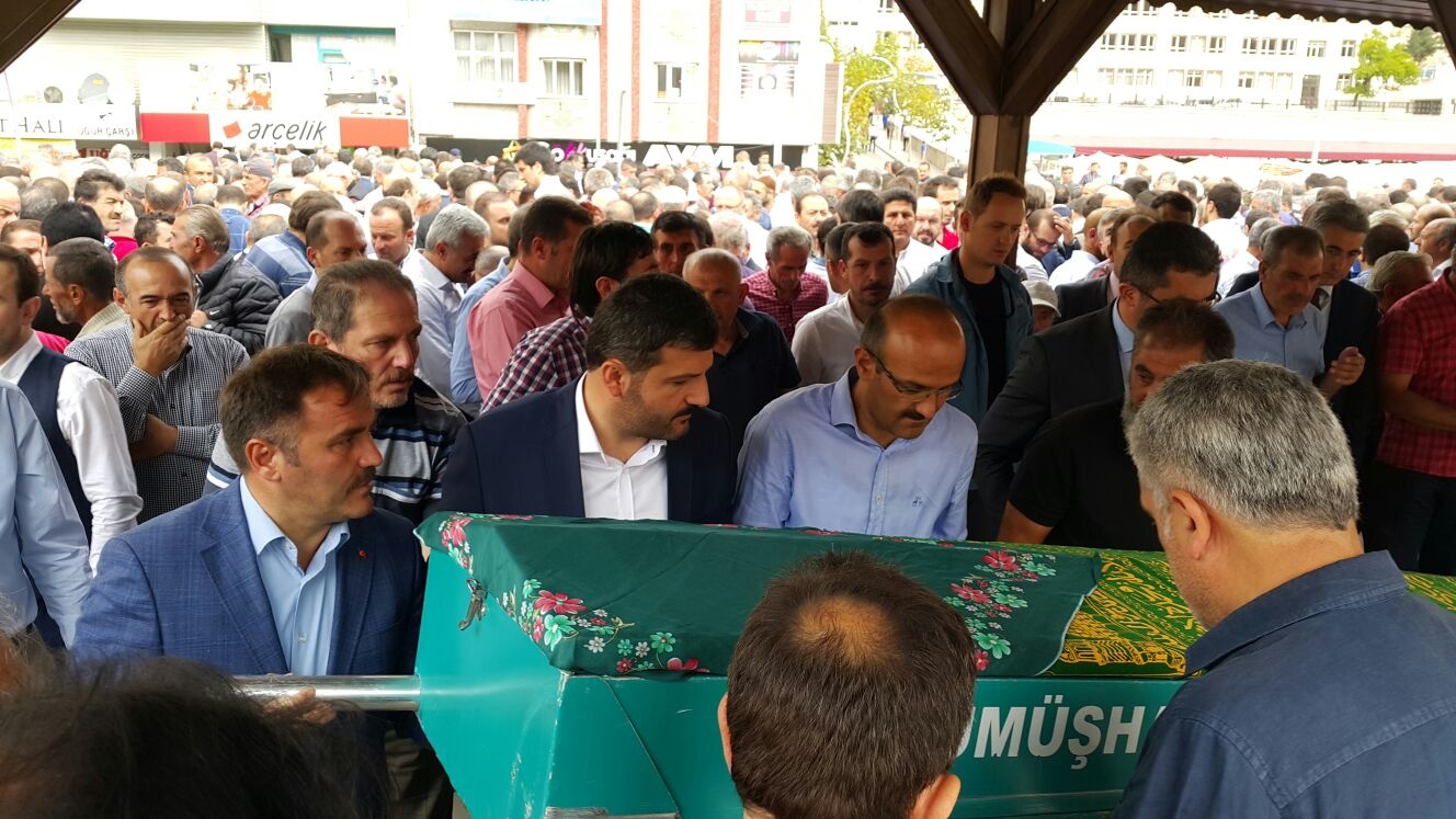 Köse son yolculuğuna uğurlandı 7