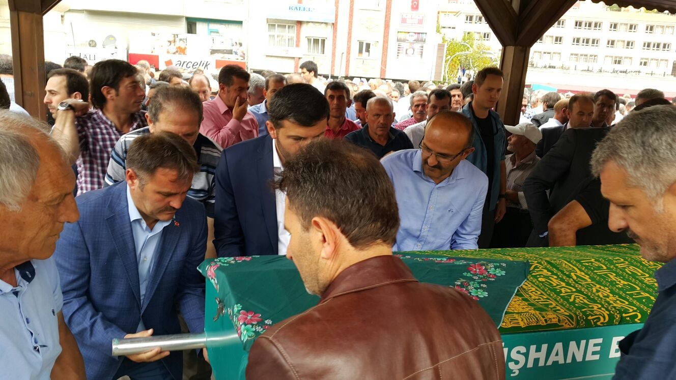 Köse son yolculuğuna uğurlandı 9