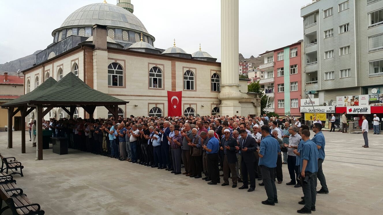 Köse son yolculuğuna uğurlandı 8