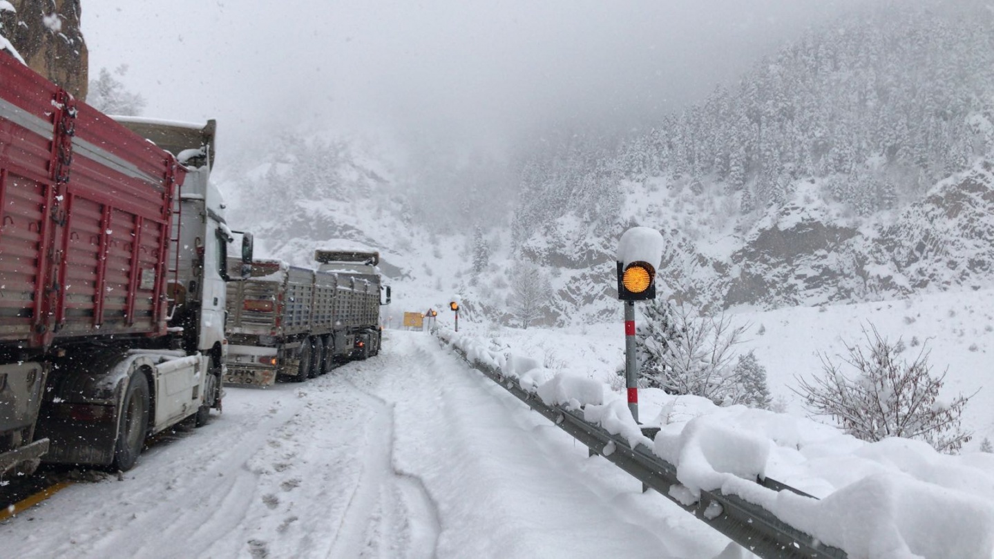 Zigana dağında beyaz korku başladı 10
