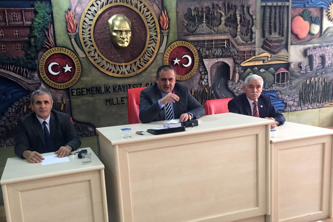 İl Özel İdaresi’nin 2018 yılı bütçesi 53 milyon 213 bin 613 TL olarak kabul edildi 8