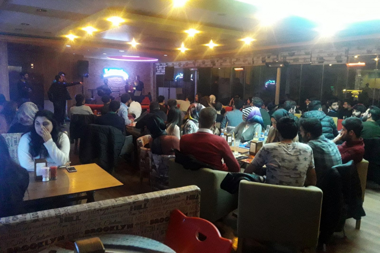 Çocuklar için canlı müzik programı düzenlediler 6