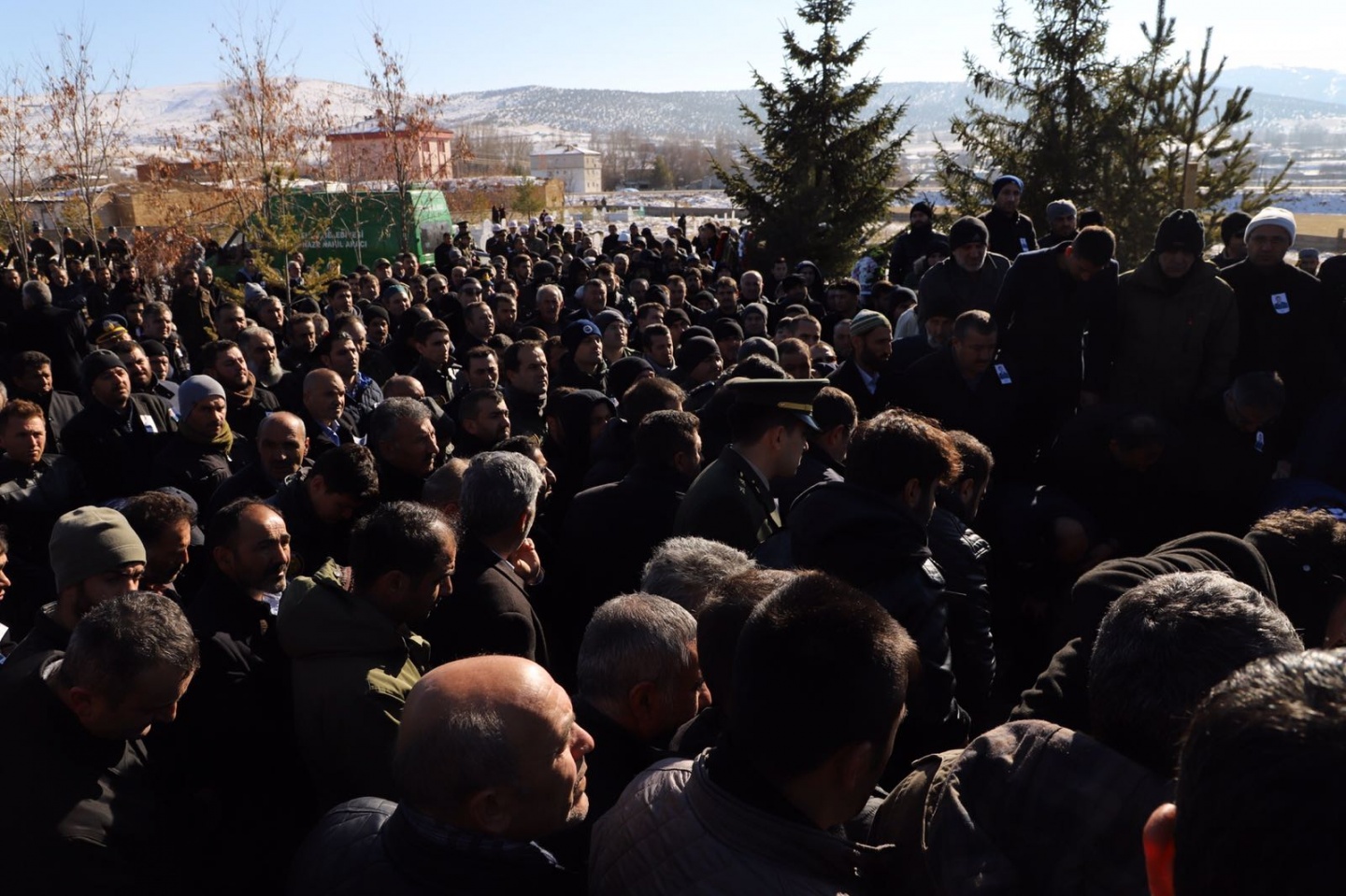 Şehidimiz son yolculuğuna uğurlandı 12