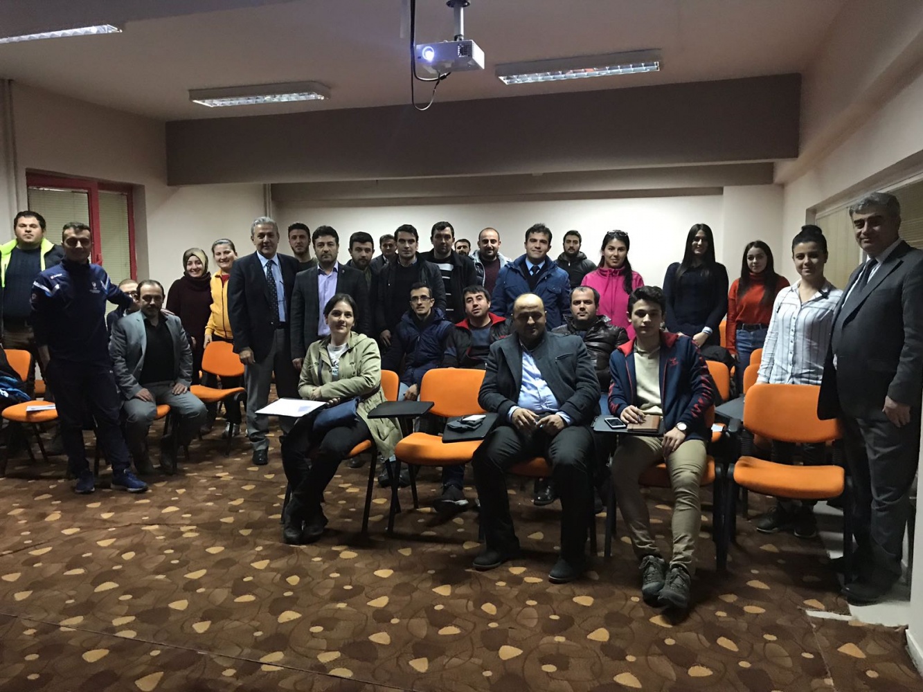 30 kişi yüzme hakemi oldu 3