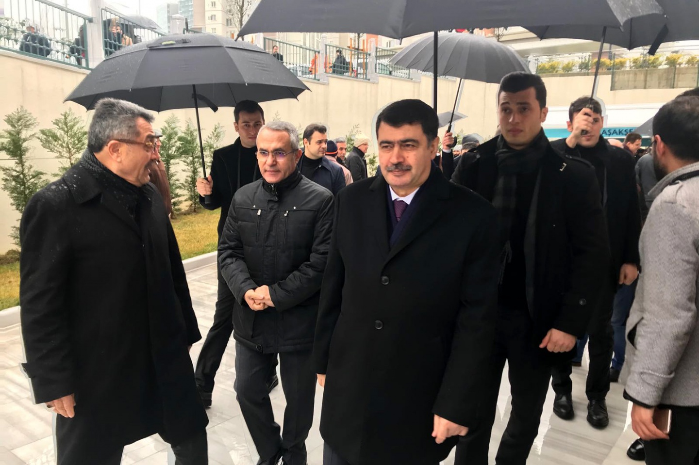 Akgül son yolculuğuna uğurlandı 11