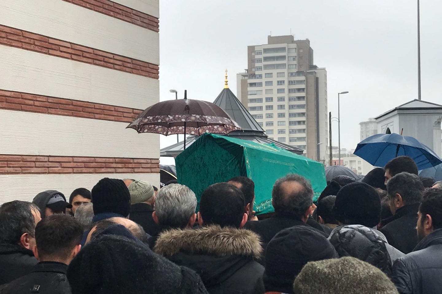 Akgül son yolculuğuna uğurlandı 13