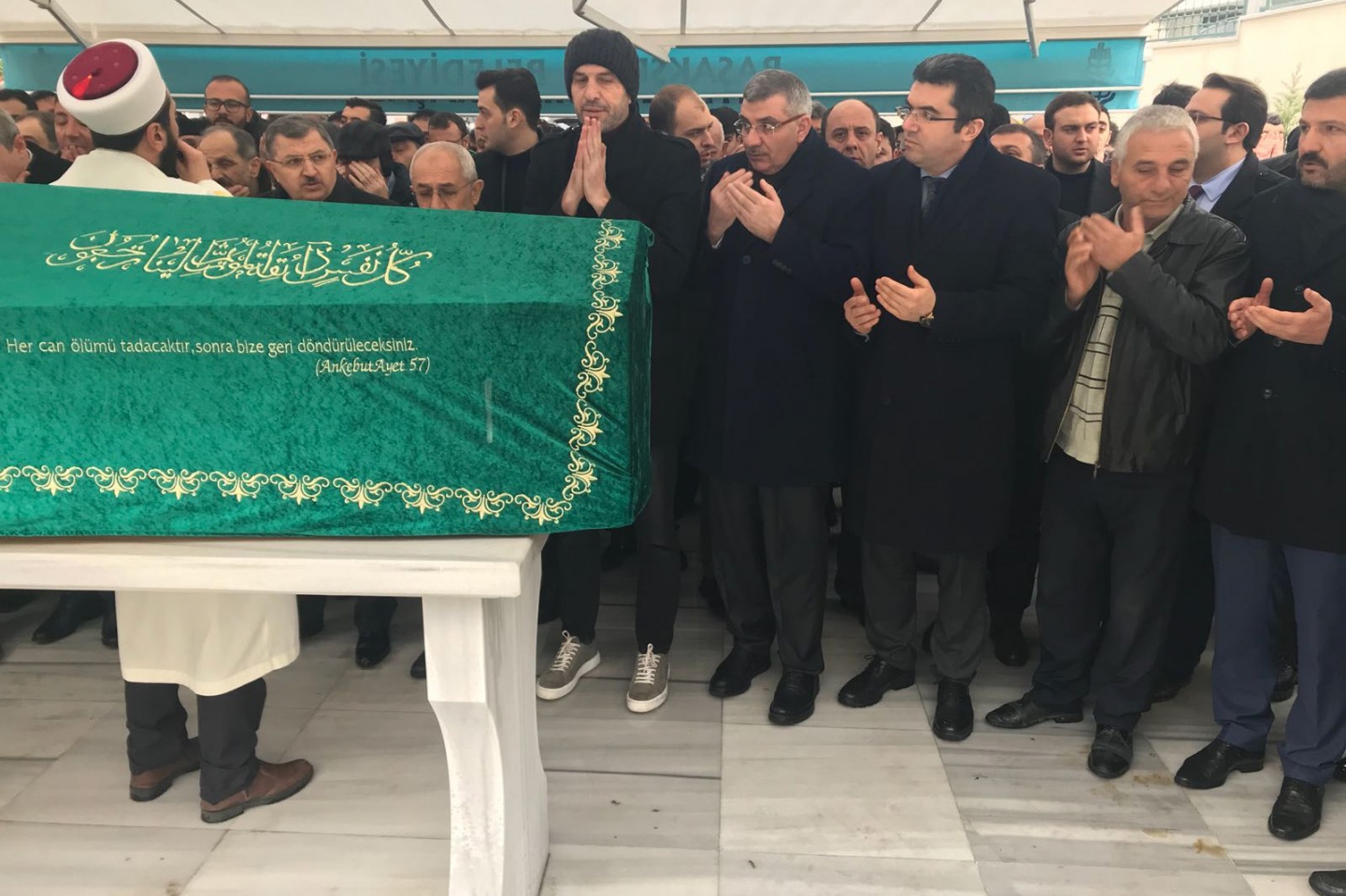 Akgül son yolculuğuna uğurlandı 17