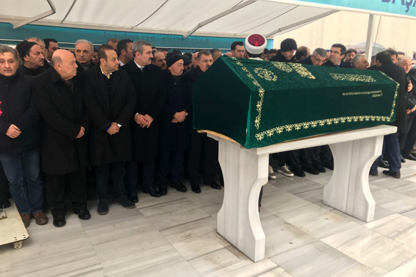 Akgül son yolculuğuna uğurlandı 18