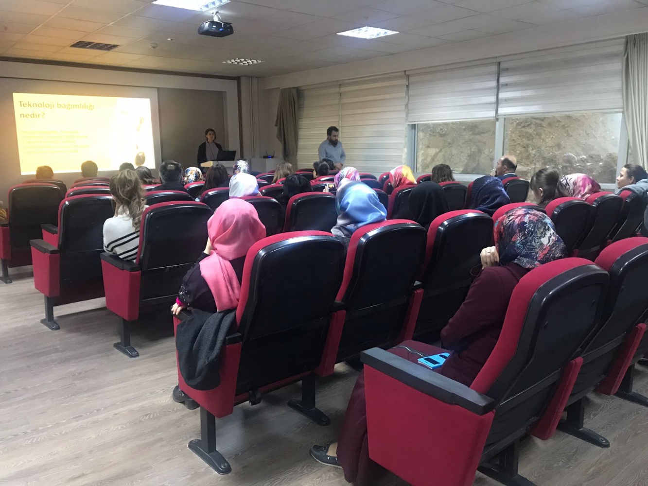 TÜGVA’dan velilere seminer  2