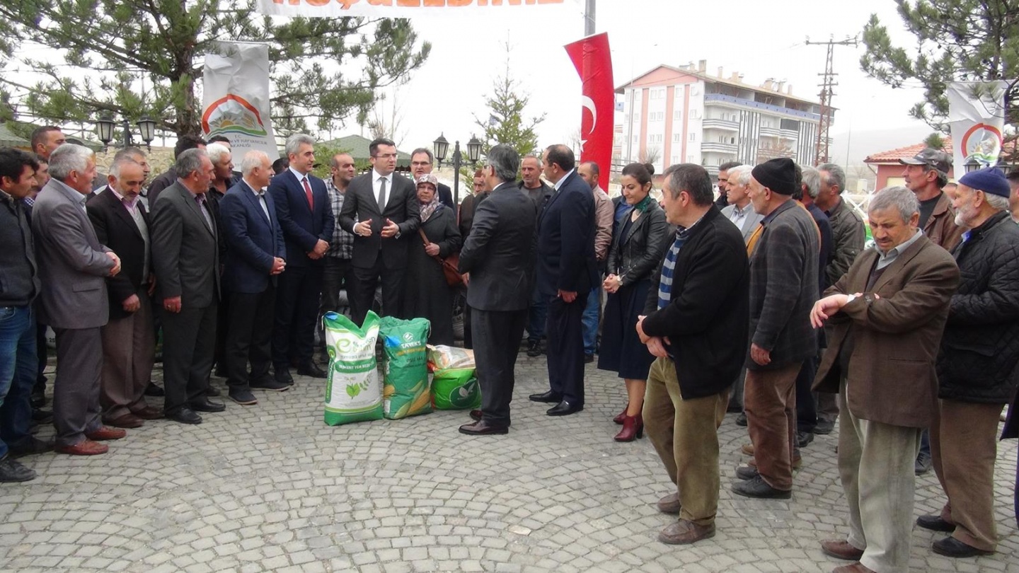 Gümüşhane’de çiftçilere 102,3 ton yem bitkisi tohumu dağıtıldı 7