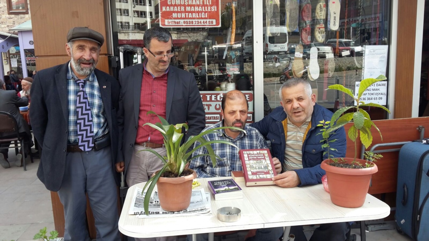 Eğitimci-Yazar İsmail Hayal’den kitap okuma projesine destek 6