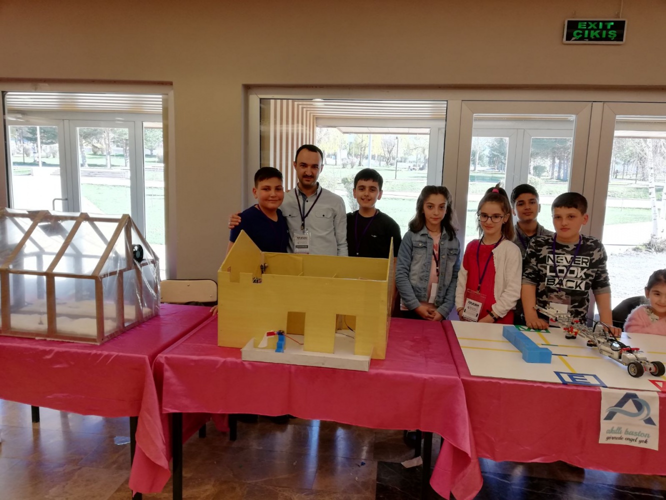 Gençler kodlayarak madalya koleksiyonu yapıyor 2