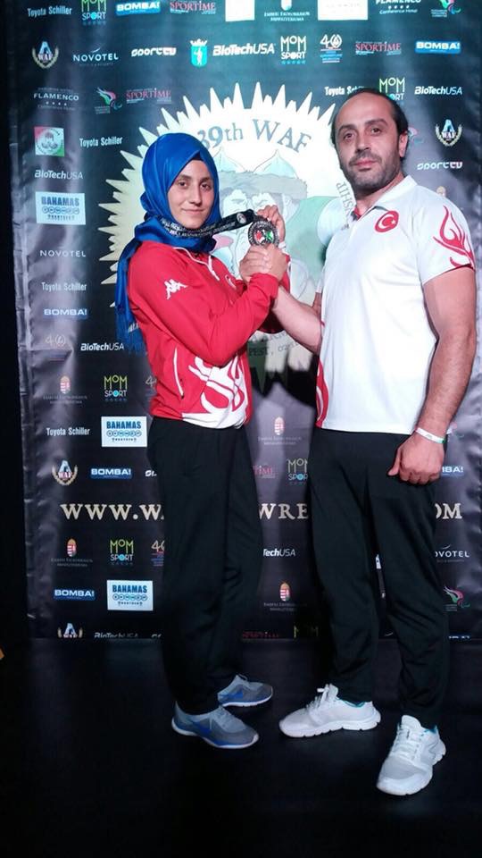 Şükriye Avrupa’nın bileğini bükmeye devam ediyor 1