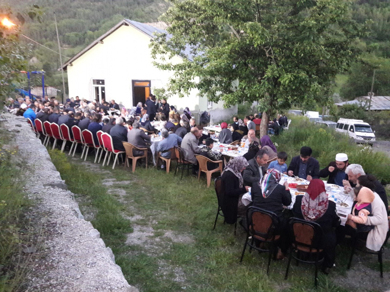 Yağlıdere köylüleri iftar sofrasında buluştu 3