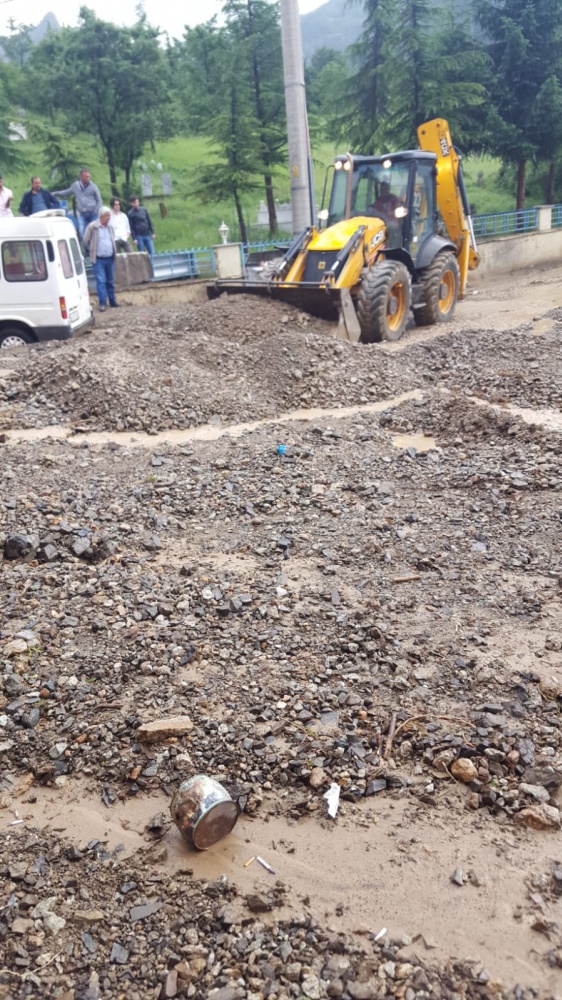 Altınpınar'ı sel vurdu 6