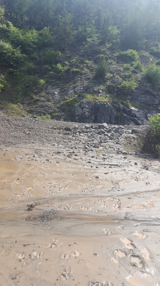 Altınpınar'ı sel vurdu 4