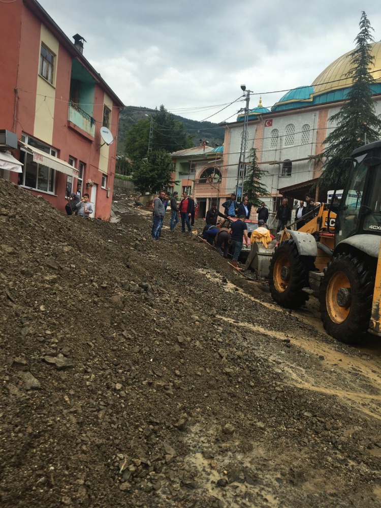 Altınpınar'ı sel vurdu 9