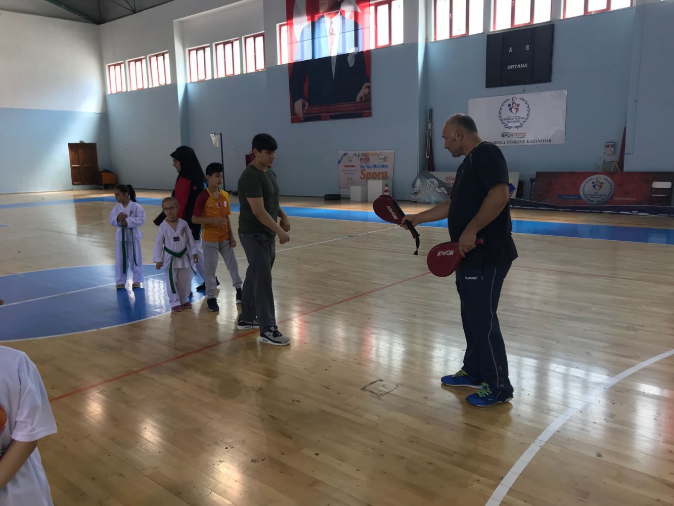 Gümüşhane’de İl Spor Merkezleri açılışı yapıldı 21