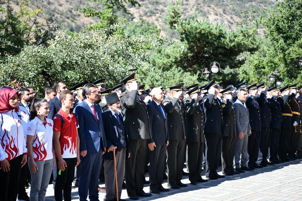Gümüşhane’de 30 Ağustos Zafer Bayramı kutlamaları 11