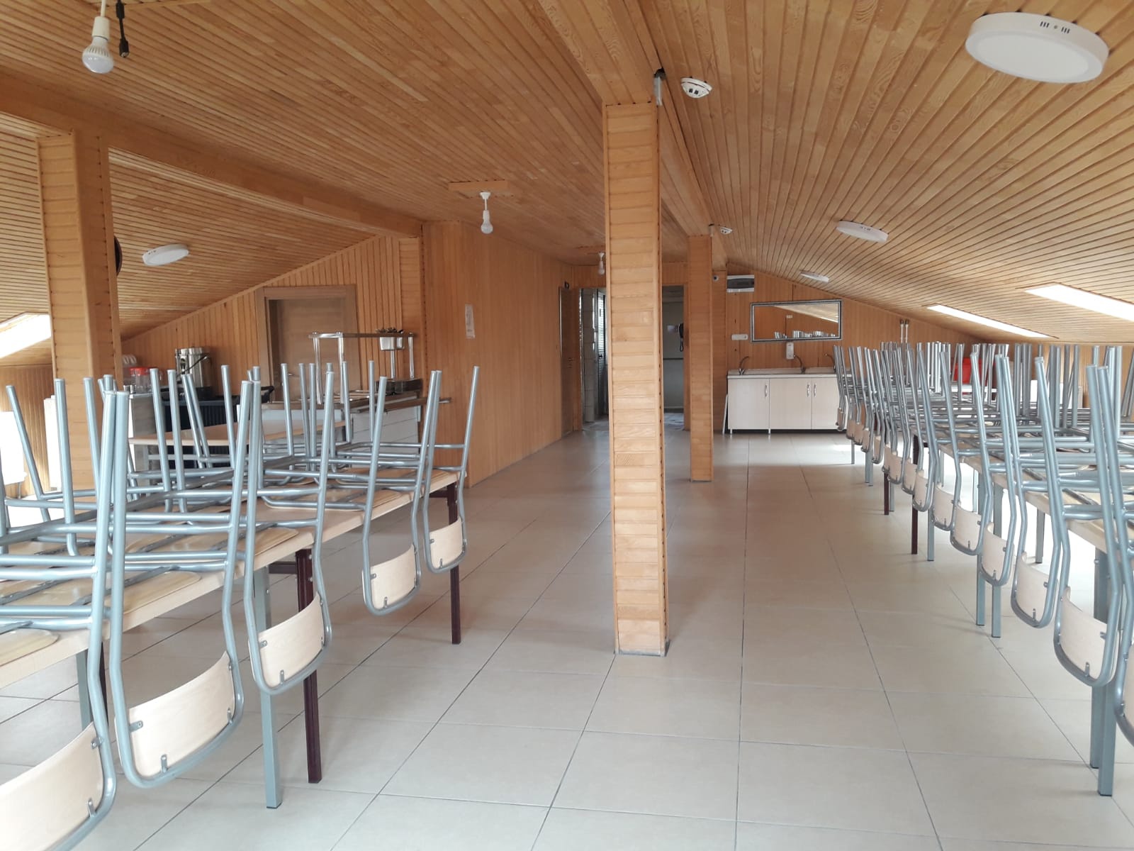 Mehmet Beyaz Kur’an Kursu öğrencilerini bekliyor 1