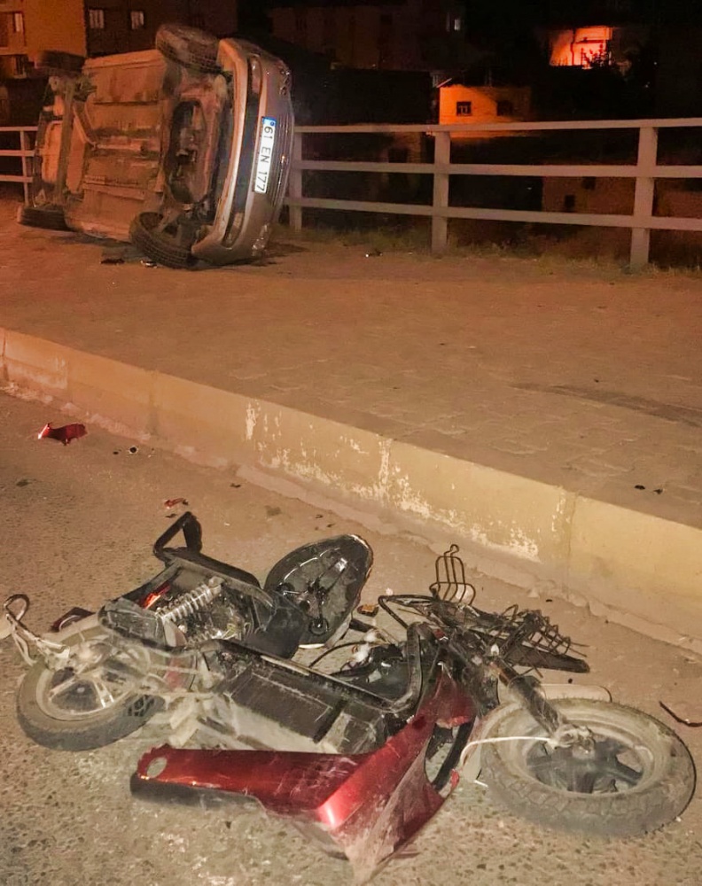 Kelkit’te otomobille motosiklet çarpıştı: 1 ölü, 1 yaralı 2