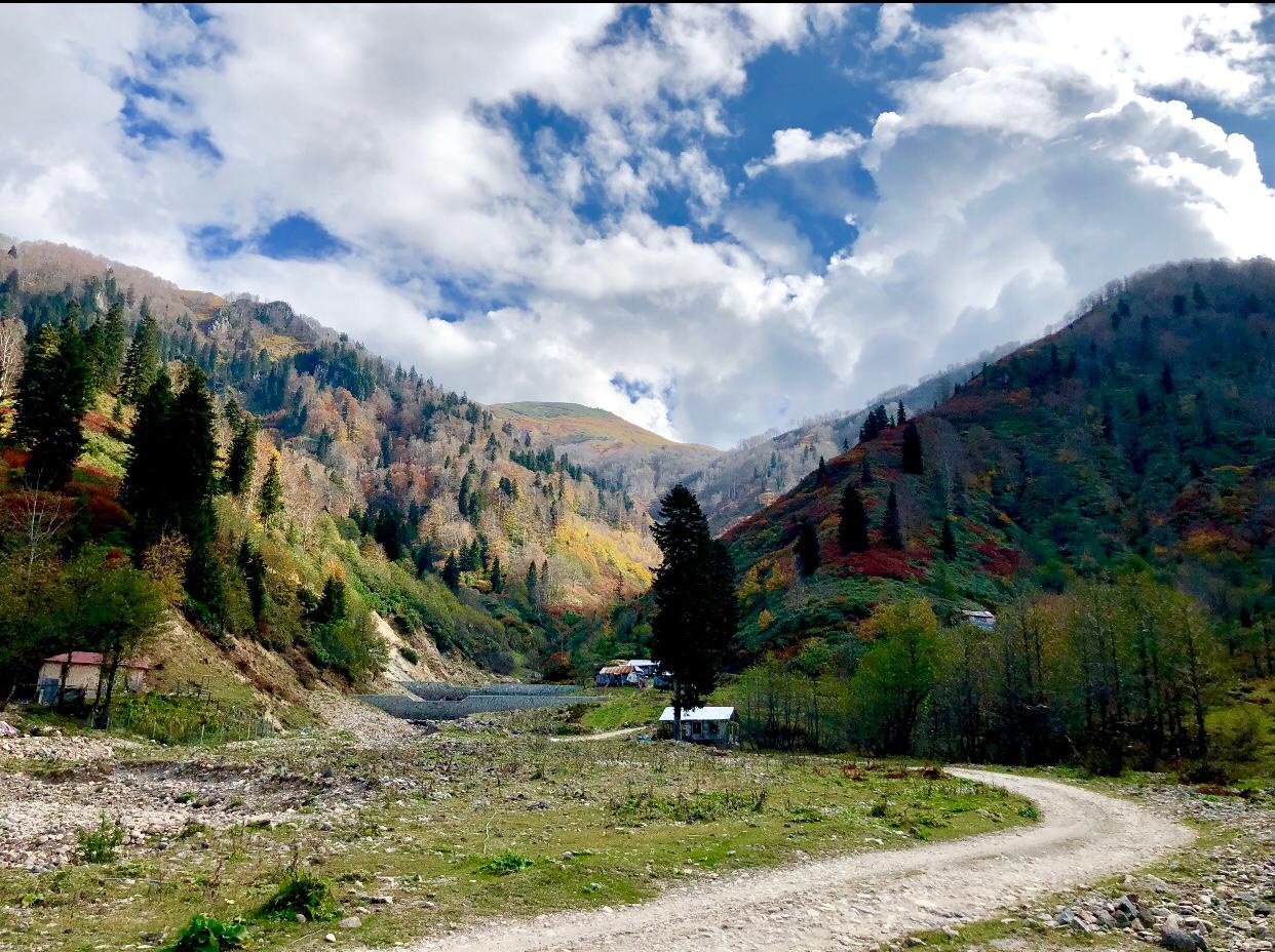 Gümüşhaneli dağcılar Karagöl’de kamp kurdu 11