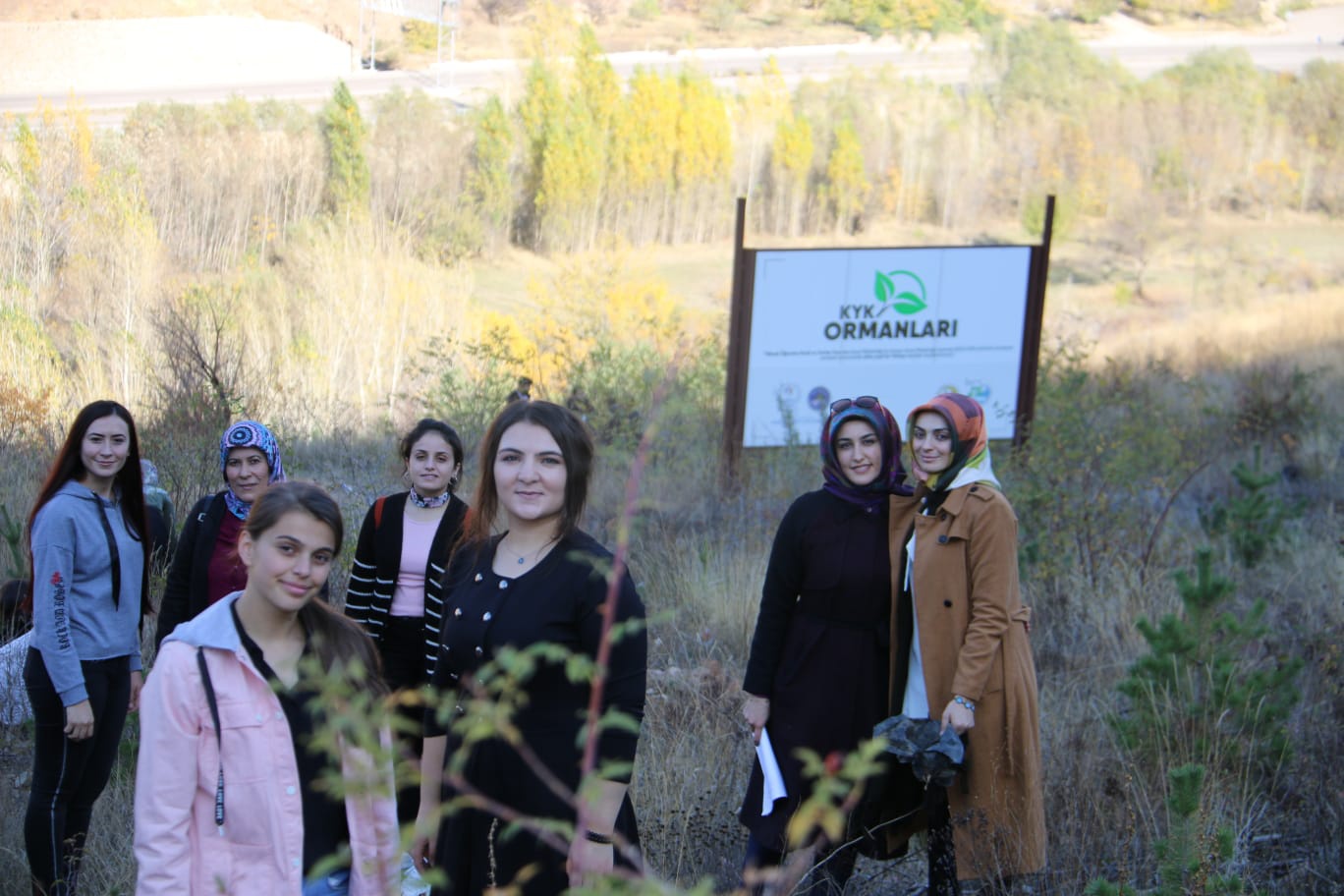 Gümüşhane KYK Ormanı büyümeye devam ediyor 5