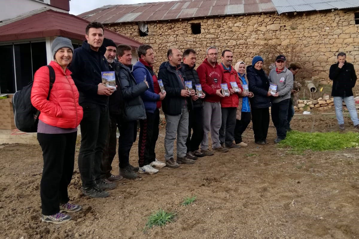 Gümüşhaneli dağcılar öğretmenler için yürüdü 6