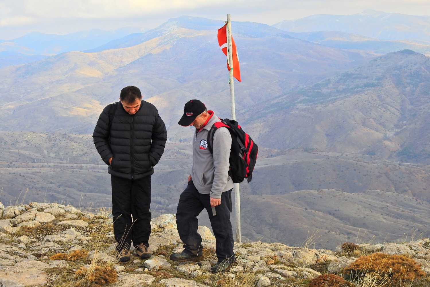 Gümüşhaneli dağcılar öğretmenler için yürüdü 17