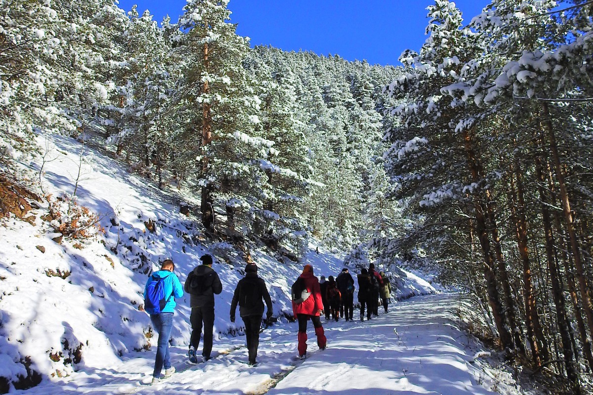 Gümüşhaneli dağcılardan tarihi ipek yolunda beyaz yürüyüş 17