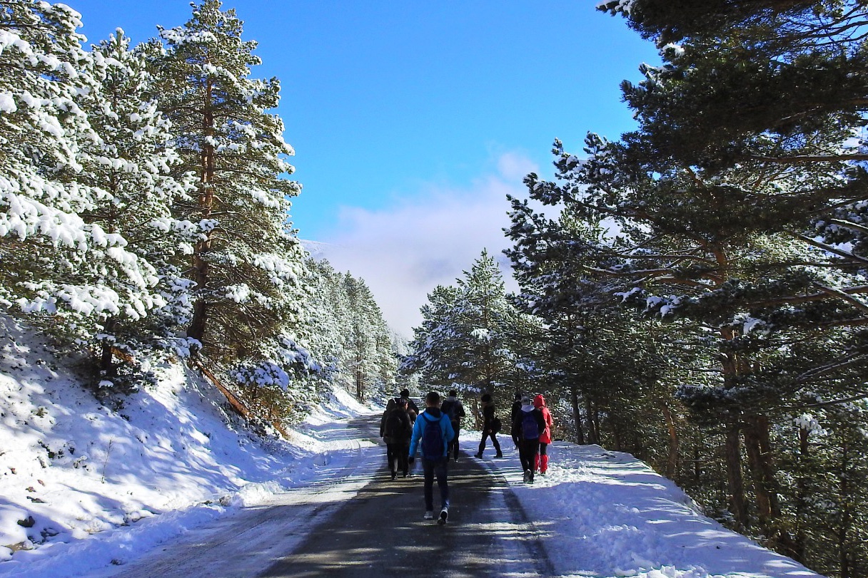 Gümüşhaneli dağcılardan tarihi ipek yolunda beyaz yürüyüş 25
