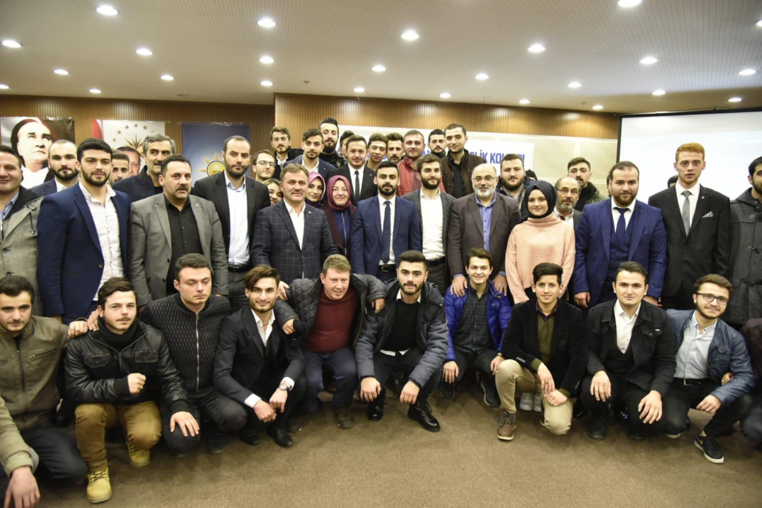 AK Gençler İl Danışma Meclisi toplantısı yaptı 7