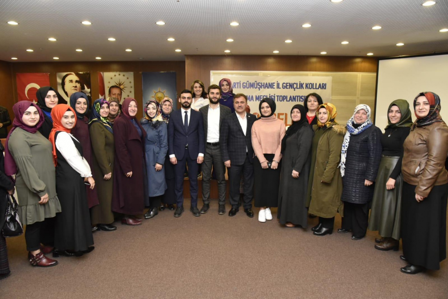 AK Gençler İl Danışma Meclisi toplantısı yaptı 1