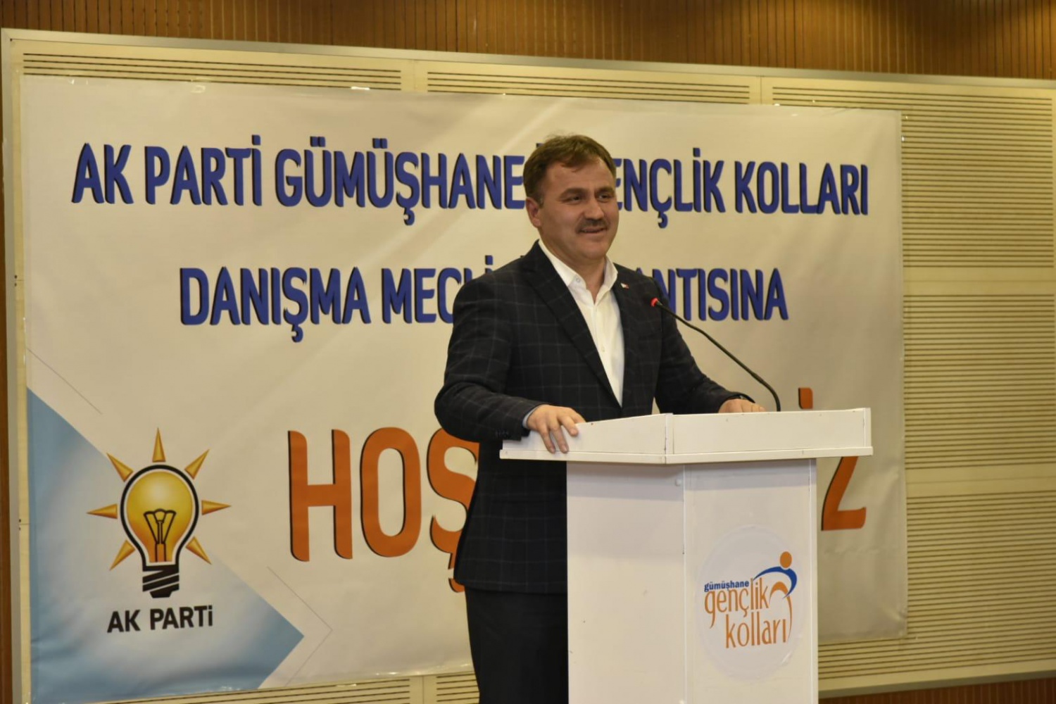 AK Gençler İl Danışma Meclisi toplantısı yaptı 4