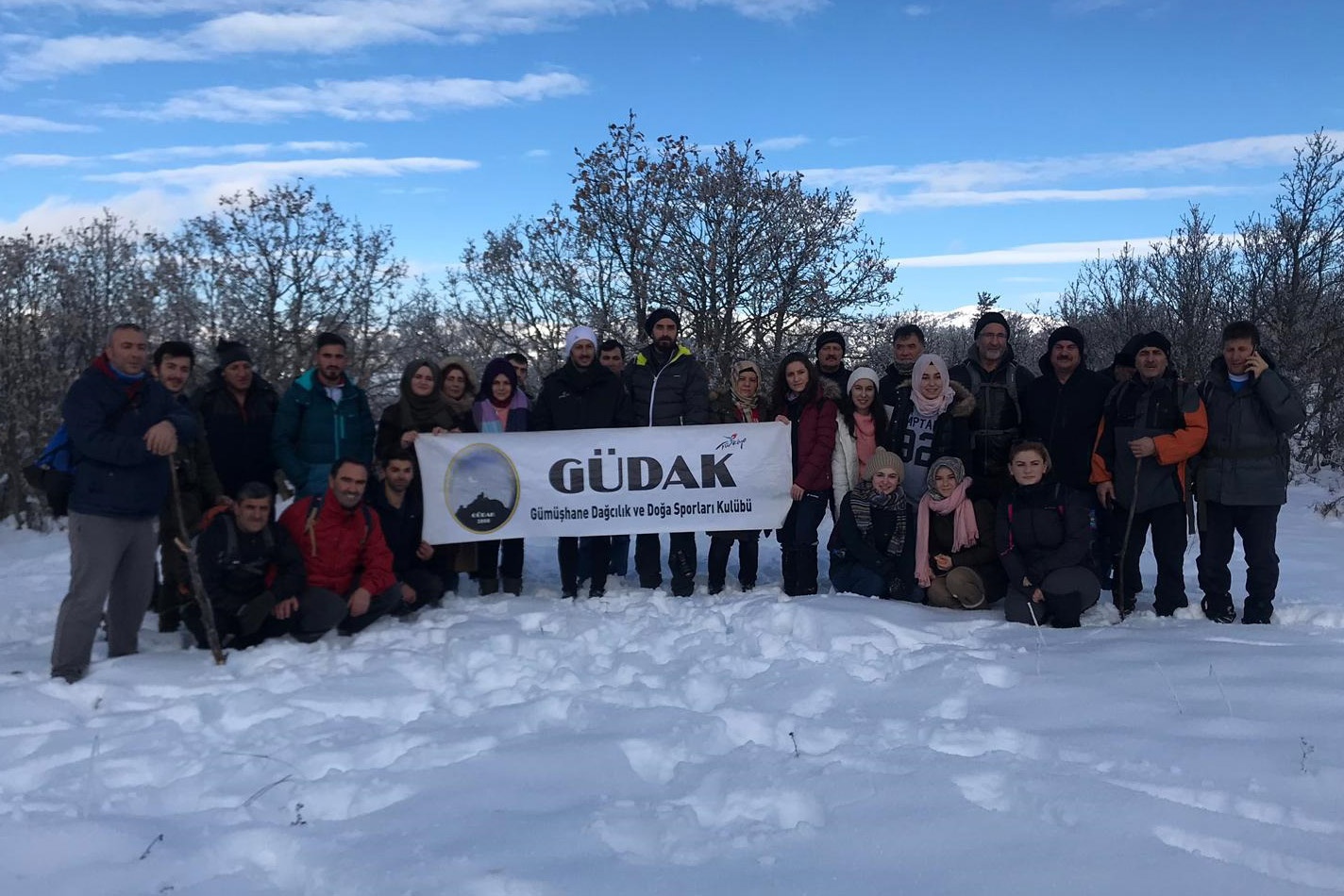 Gümüşhaneli dağcılar Sarıkamış şehitleri için yürüdü 18