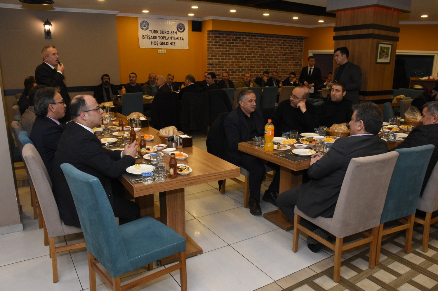 Türk Büro-Sen üyeleri yemekte buluştu 3