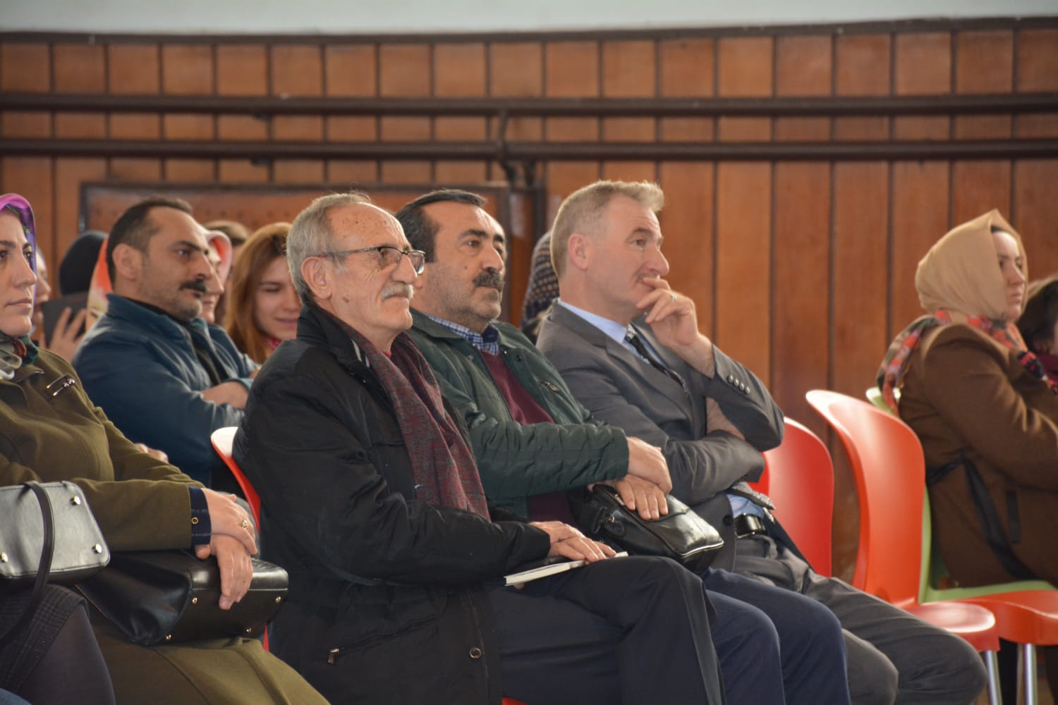 Gümüşhane’de ‘Gümüşhaneli Şairlerin Şiirleri’ dinletisi yapıldı 13