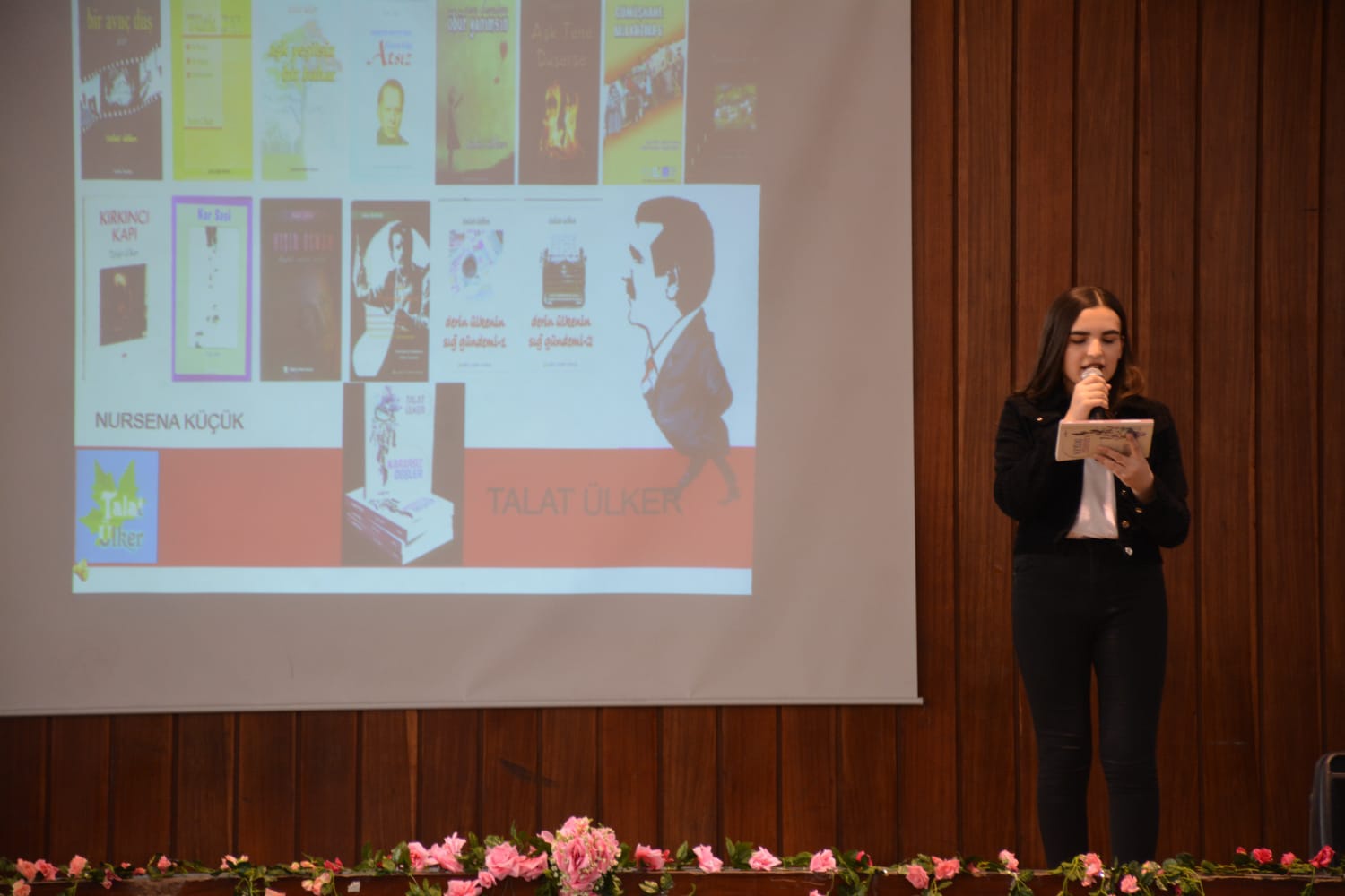 Gümüşhane’de ‘Gümüşhaneli Şairlerin Şiirleri’ dinletisi yapıldı 16